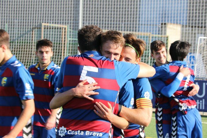 Juvenilasso 4-0 CF Badalona: Exhibició de caràcter