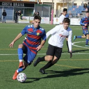 Juvenilasso 3-2 Cerdanyola FC: Victòria de futbol i de fe