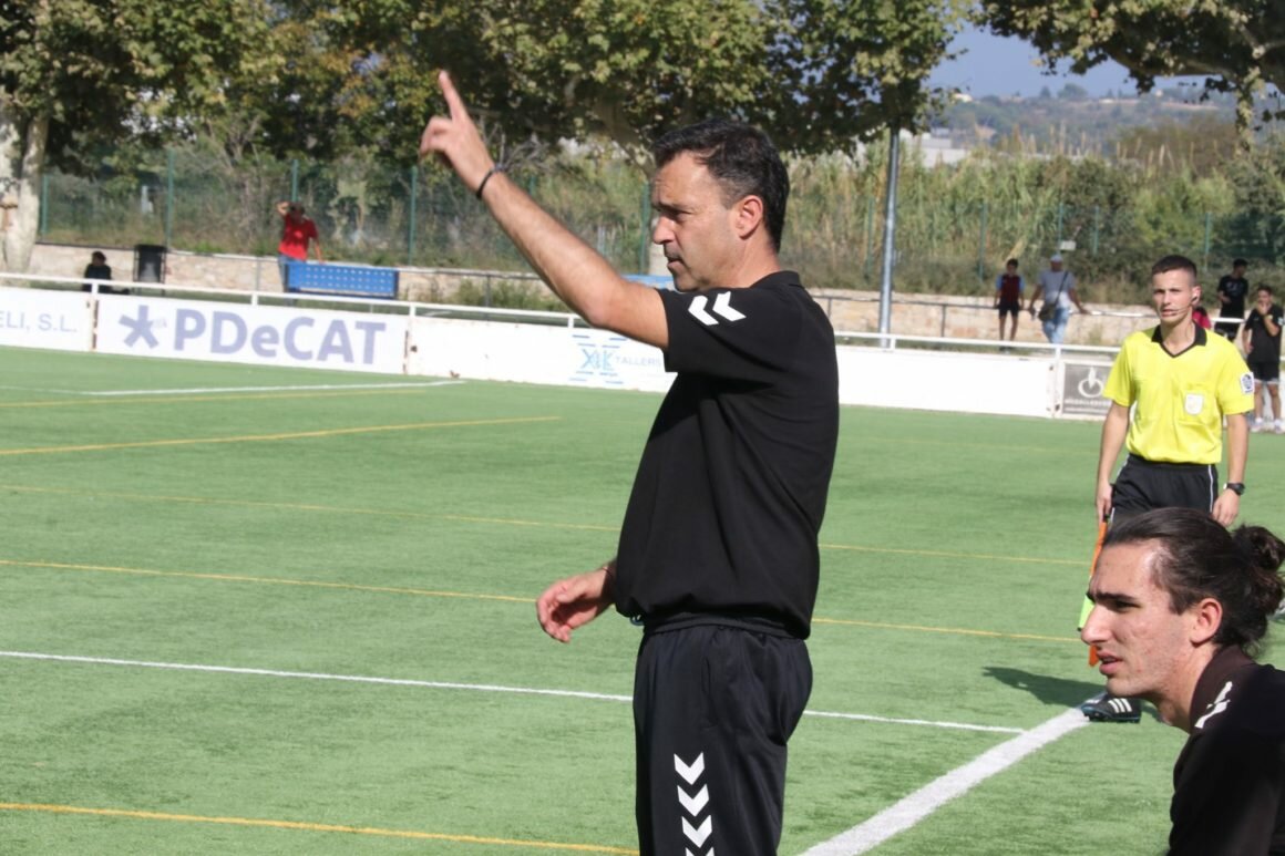 Vicenç Fernández no continuarà com a entrenador del filialasso