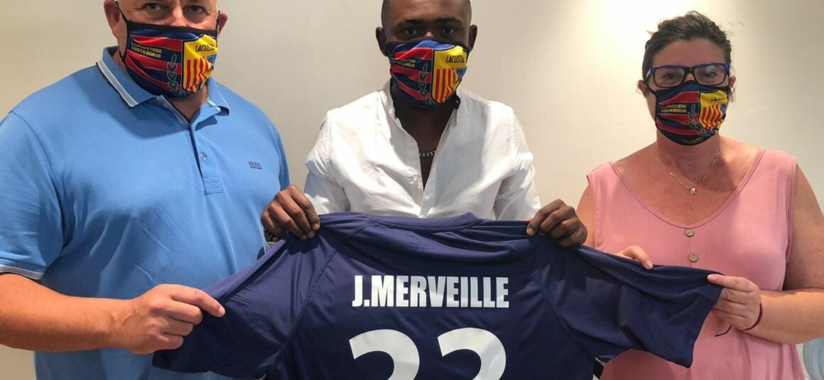 Jerry: “Molts haitians ja em pregunten on poden comprar una samarreta del Llagostera amb el meu nom”